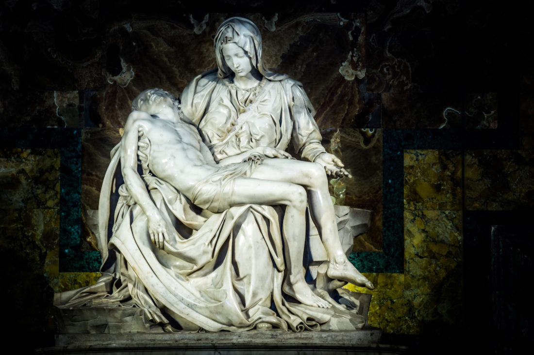 michelangelo pieta - Mary with the dead Jesus