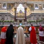 عناوين نشرة الاثنين 26 كانون الثّاني 2026: إله واحد